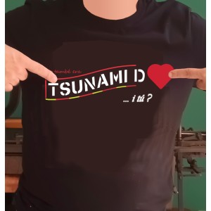 Camisetas Negras tsunami